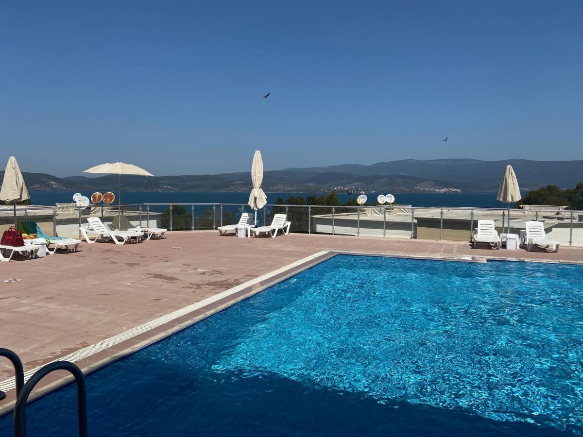 Sea View 3 Penthouse Apartment Gulluk Exterior photo